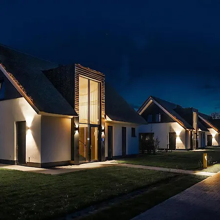 H-1 Buytenveldt Villa *